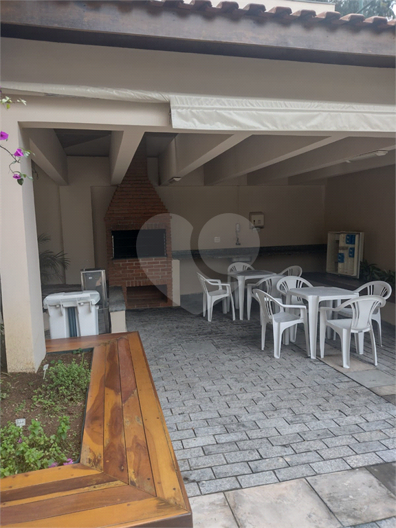 APARTAMENTO em MORUMBI