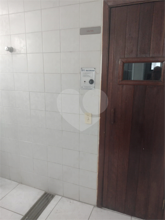 APARTAMENTO em MORUMBI