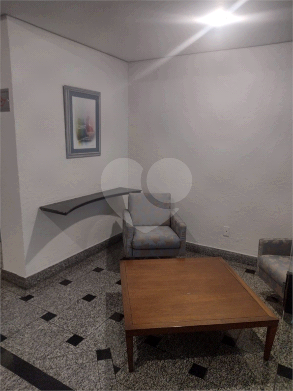 APARTAMENTO em MORUMBI