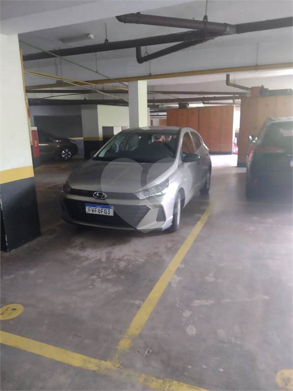 APARTAMENTO em MORUMBI