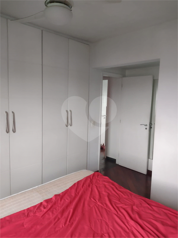 APARTAMENTO em MORUMBI
