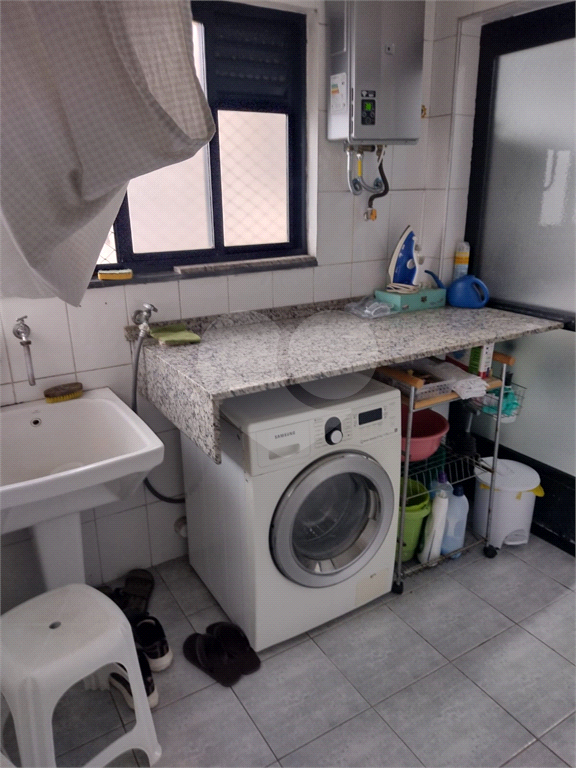 APARTAMENTO em MORUMBI
