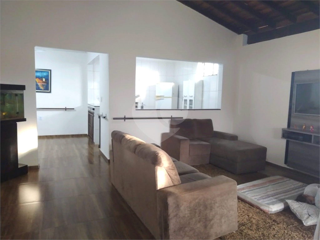 Casa à venda com 3 quartos, 147m² - Foto 15