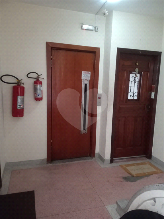 Apartamento em Santana ao lado do Supermercado Pastorinho