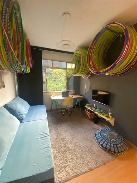 APARTAMENTO em LAPA