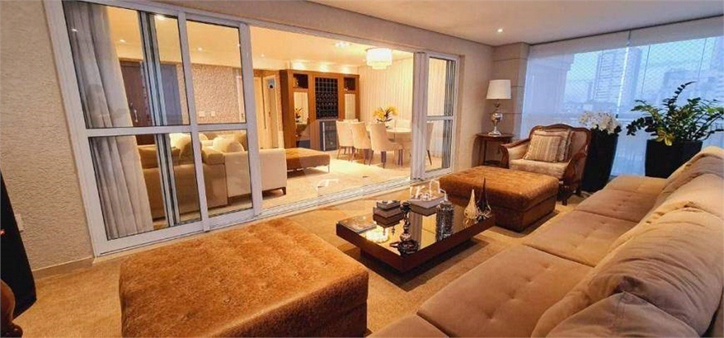 Apartamento em Santa Terezinha de Alto Padrão 264 m² 4 suítes 5 Vagas Varanda Gourmet Lazer Total