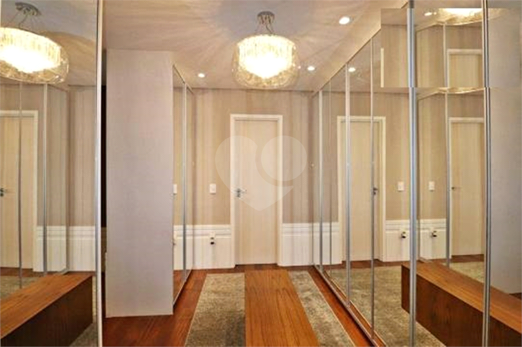 Apartamento em Santa Terezinha de Alto Padrão 264 m² 4 suítes 5 Vagas Varanda Gourmet Lazer Total