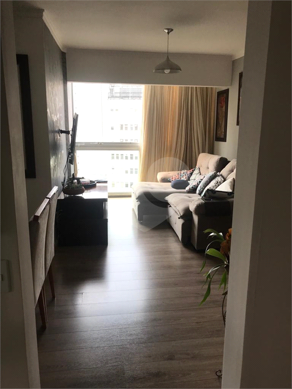 APARTAMENTO em SANTANA