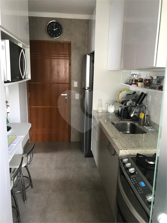 APARTAMENTO em SANTANA