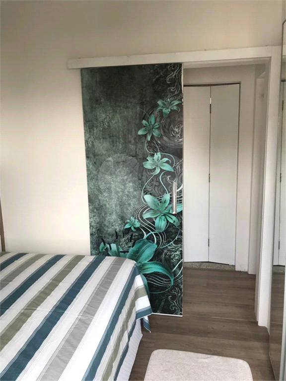 APARTAMENTO em SANTANA
