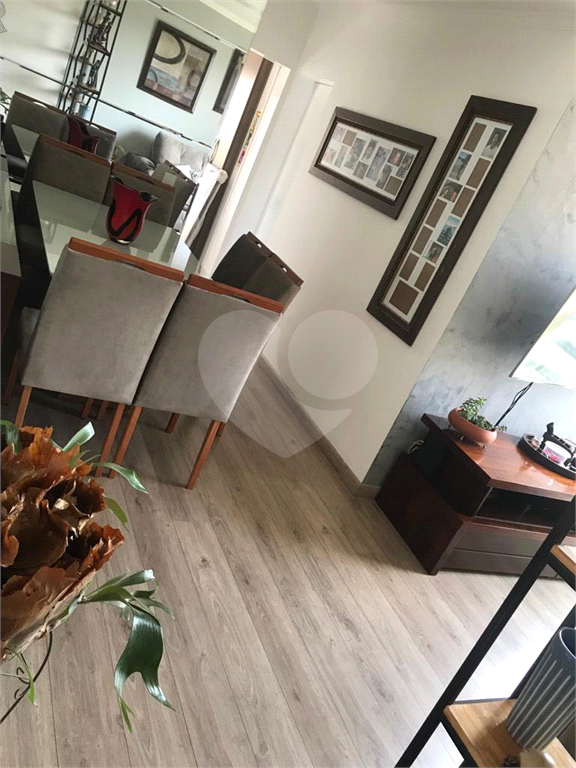 APARTAMENTO em SANTANA