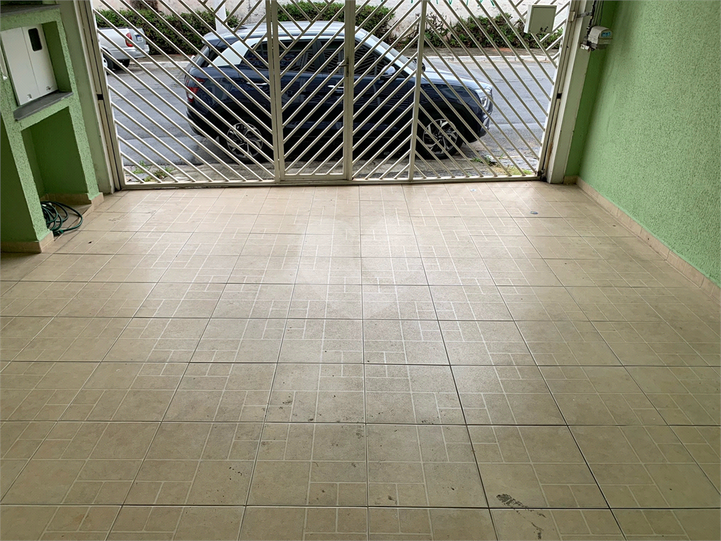 Sobrado na Vila Nivi