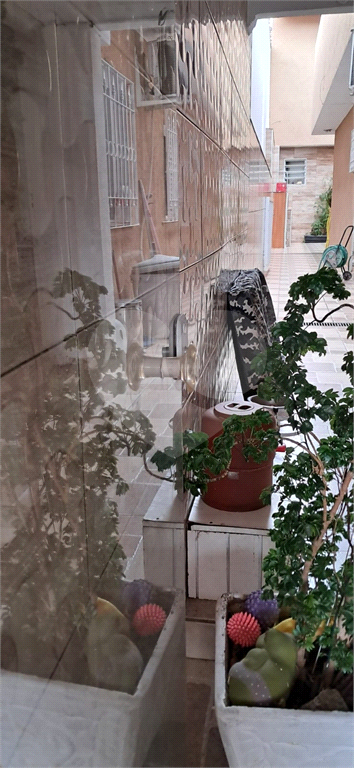 Casa Assobradada, com 03 dormitórios, sendo 01 suíte, 03 banheiros, 03 vagas e churrasqueira