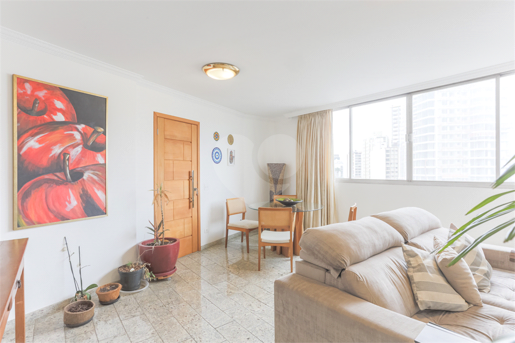 APARTAMENTO À VENDA COM, 3 QUARTOS E 1 VAGA EM PINHEIROS.