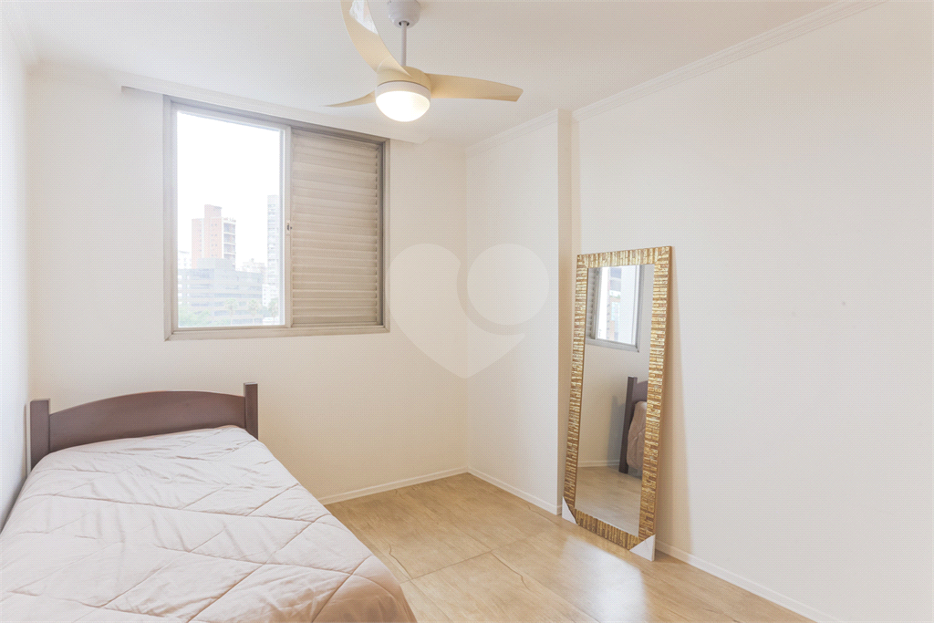 APARTAMENTO À VENDA COM, 3 QUARTOS E 1 VAGA EM PINHEIROS.