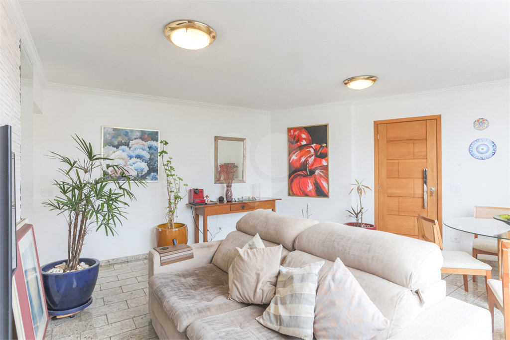 APARTAMENTO À VENDA COM, 3 QUARTOS E 1 VAGA EM PINHEIROS.