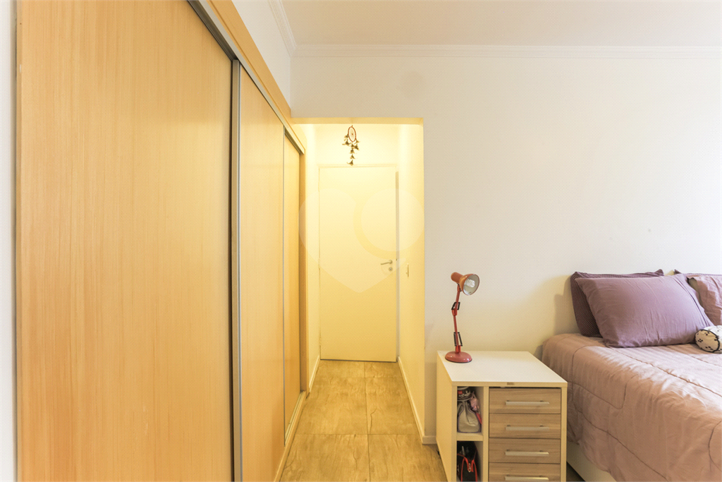 APARTAMENTO À VENDA COM, 3 QUARTOS E 1 VAGA EM PINHEIROS.