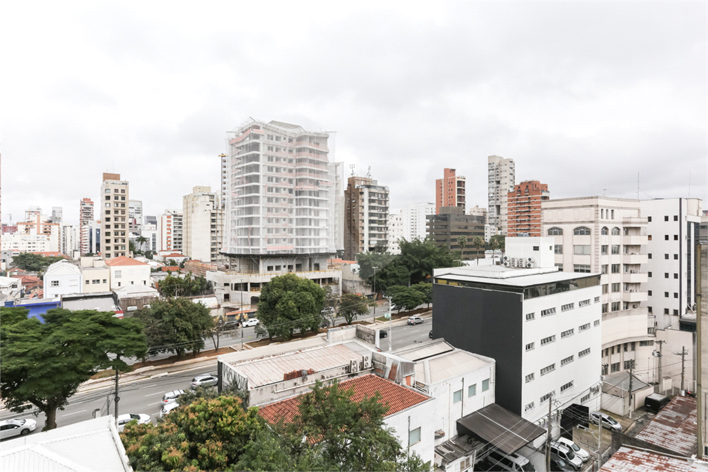 APARTAMENTO À VENDA COM, 3 QUARTOS E 1 VAGA EM PINHEIROS.