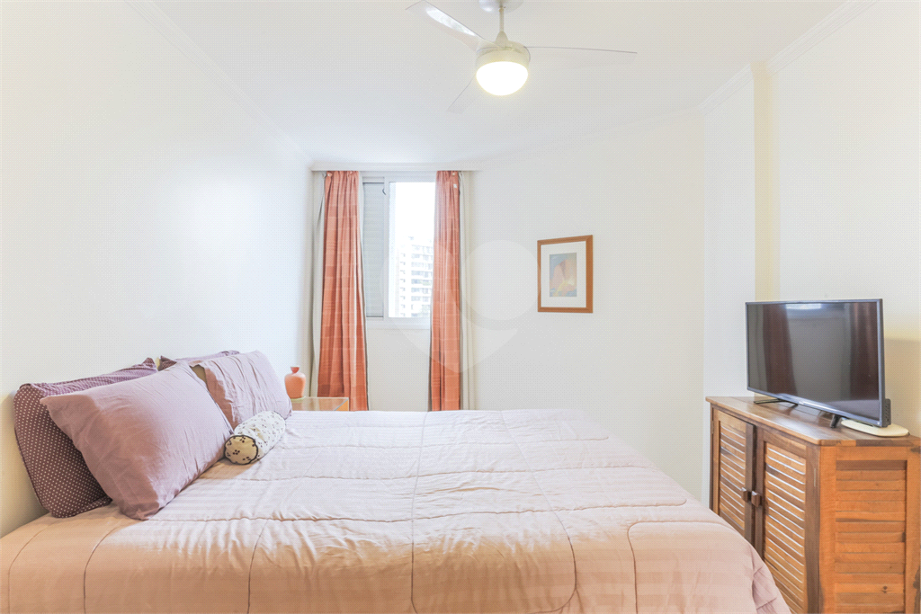 APARTAMENTO À VENDA COM, 3 QUARTOS E 1 VAGA EM PINHEIROS.