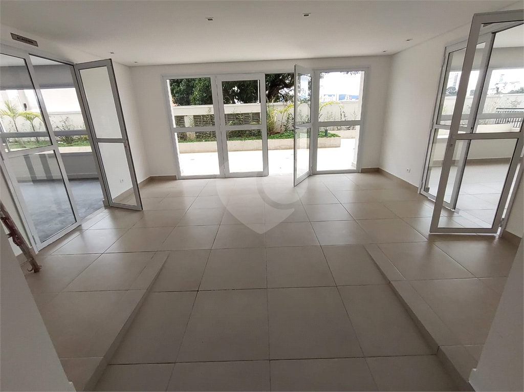 Apartamento Novo com 03 dormitórios em Santa Terezinha