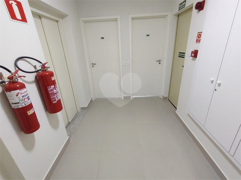 Apartamento Novo com 03 dormitórios em Santa Terezinha