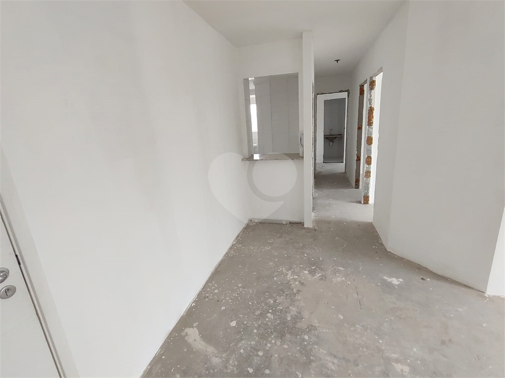Apartamento Novo com 03 dormitórios em Santa Terezinha