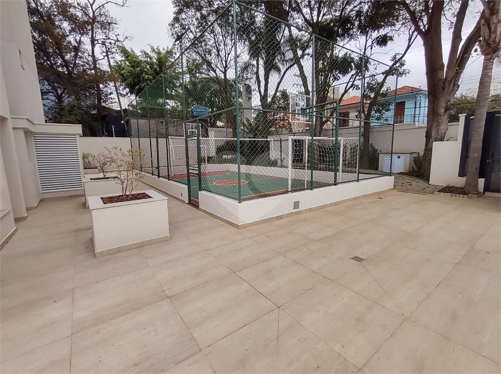 Apartamento Novo com 03 dormitórios em Santa Terezinha
