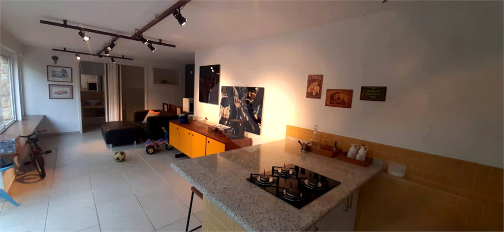 Casa de Condomínio à venda com 3 quartos, 280m² - Foto 18