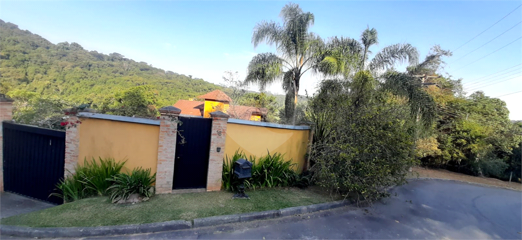 Casa de Condomínio à venda com 3 quartos, 280m² - Foto 11