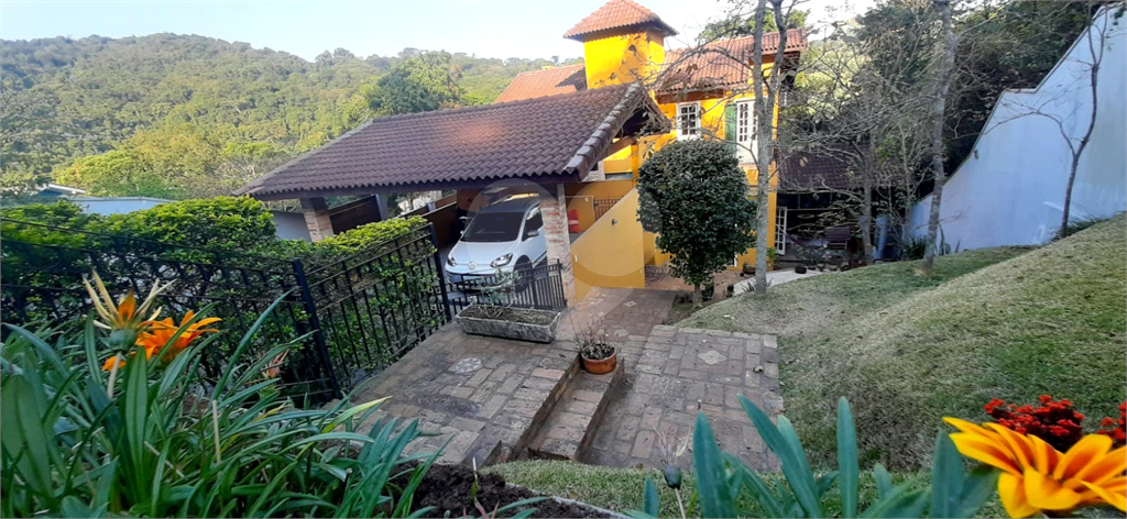 Casa de Condomínio à venda com 3 quartos, 280m² - Foto 12