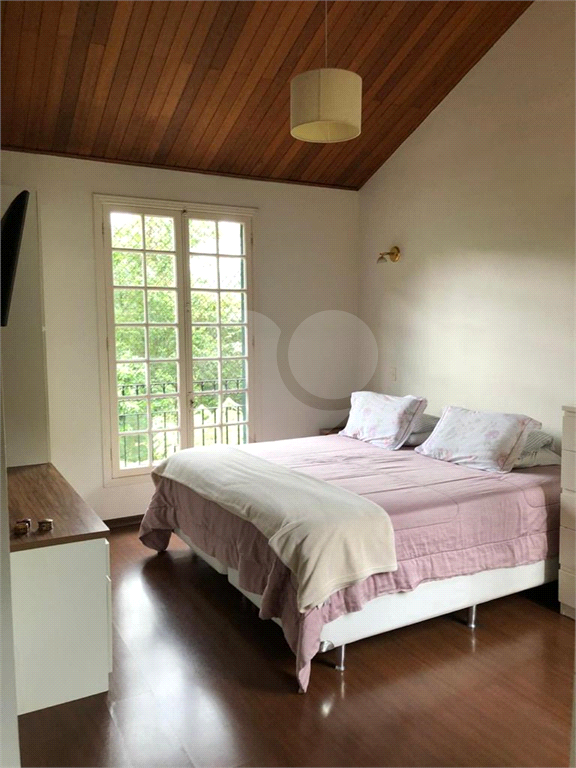 Casa de Condomínio à venda com 3 quartos, 280m² - Foto 40