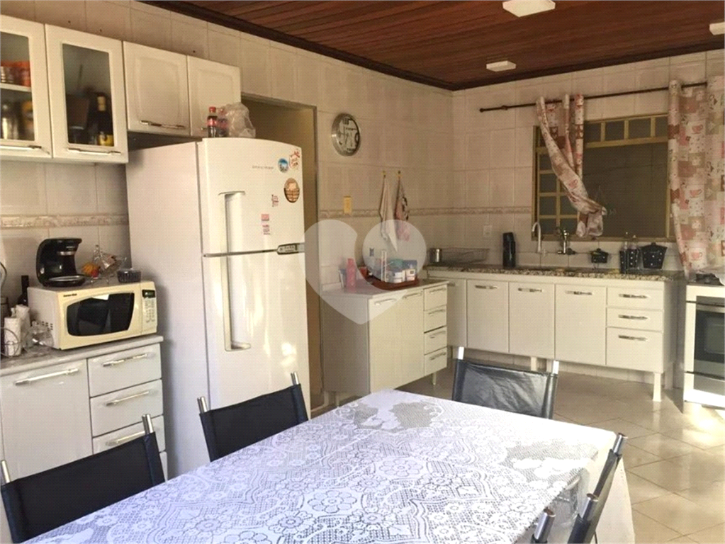 Casa à venda com 3 quartos, 174m² - Foto 25