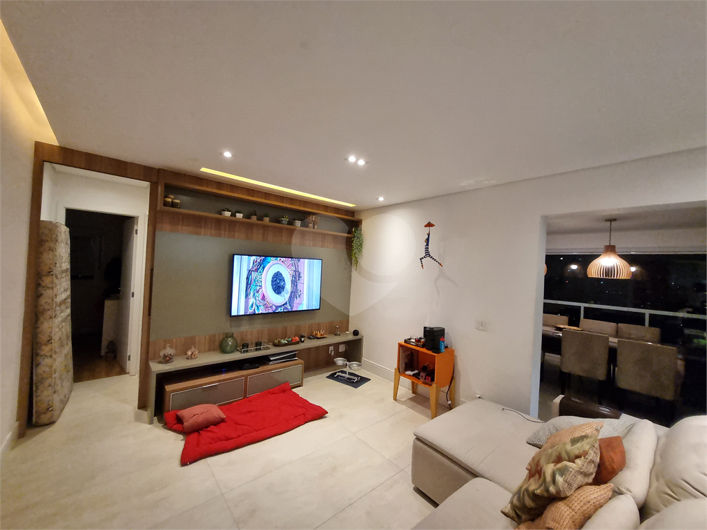 Apartamento mobiliado para locação em Santa Teresinha.