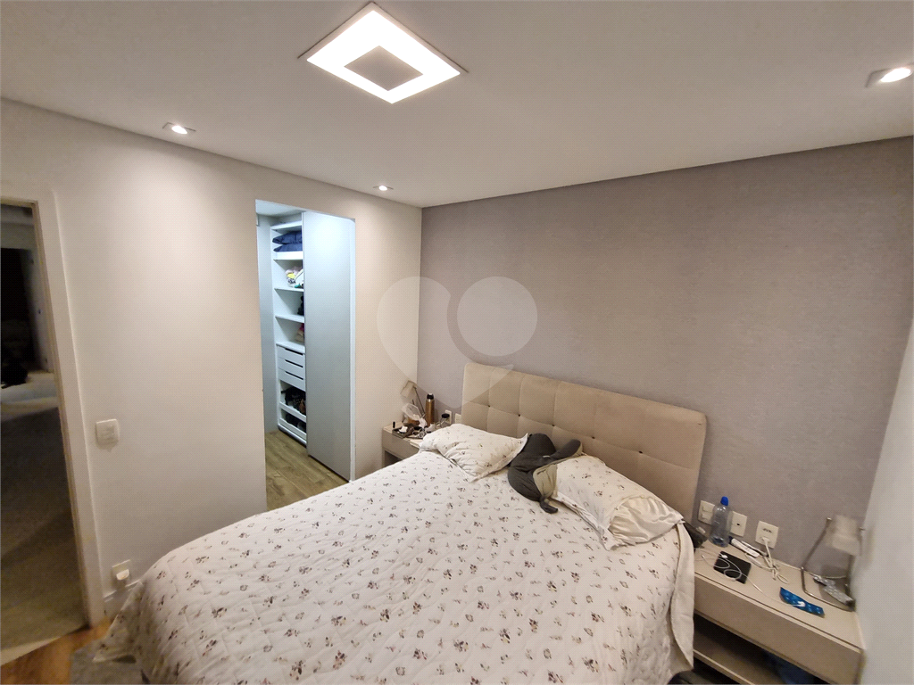 Apartamento mobiliado para locação em Santa Teresinha.