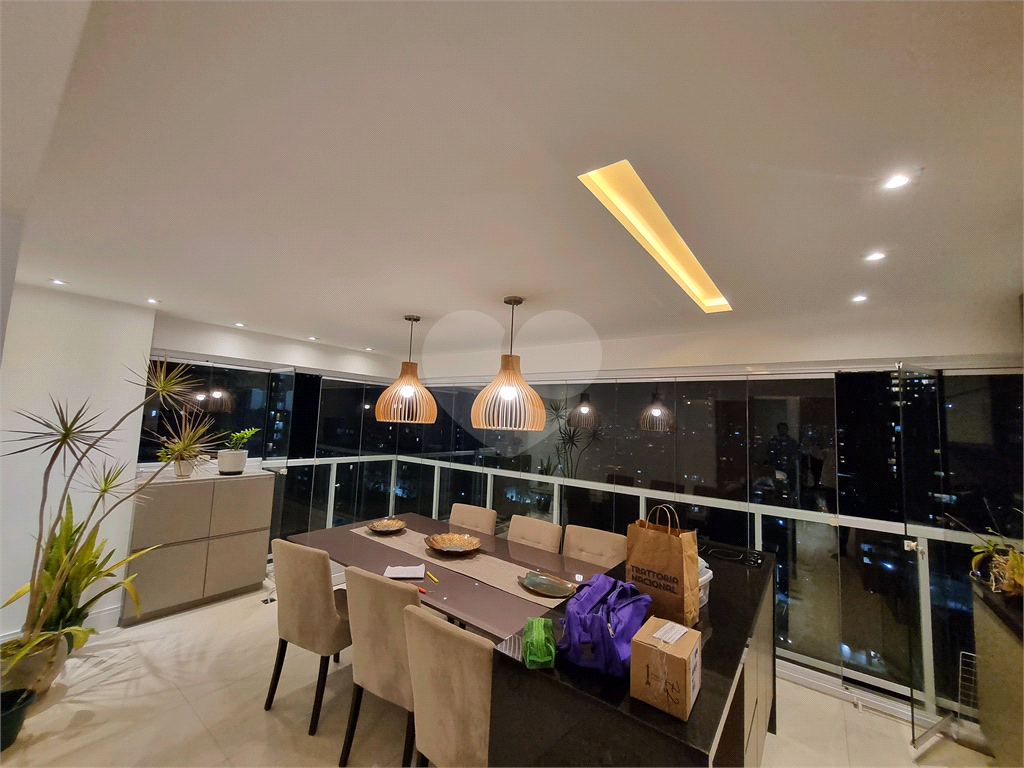 Apartamento mobiliado para locação em Santa Teresinha.