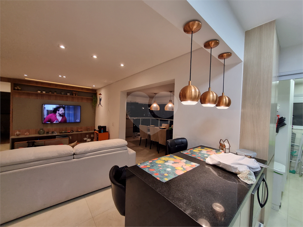 Apartamento mobiliado para locação em Santa Teresinha.