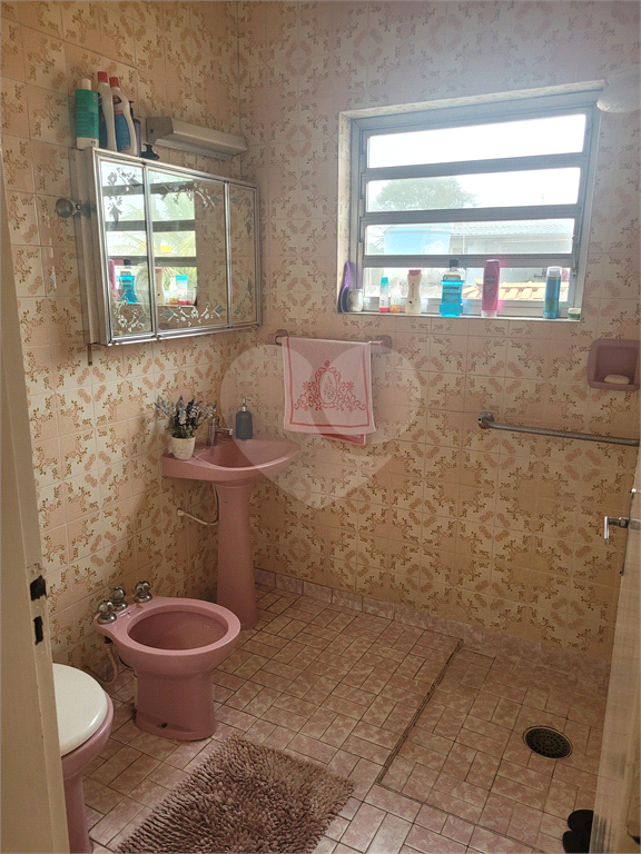 SOBRADÃO NA VILA GALVÃO PROX DO COMERCIAL ESPERANÇA