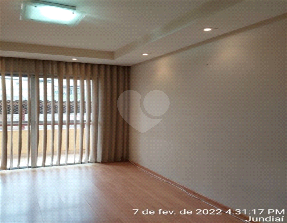Apartamento à venda com 2 quartos, 70m² - Foto 3