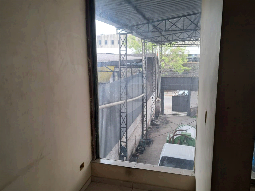 Galpão/Barracão à Venda ou Locação 220m² - Vila Guilherme - SP