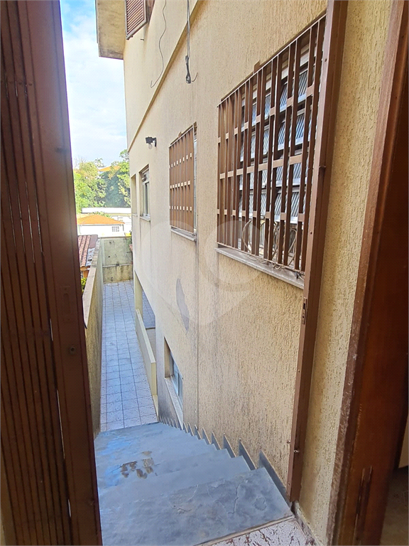 SOBRADO em VILA PEREIRA BARRETO