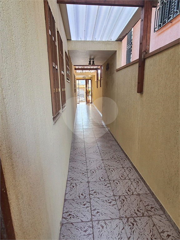 SOBRADO em VILA PEREIRA BARRETO