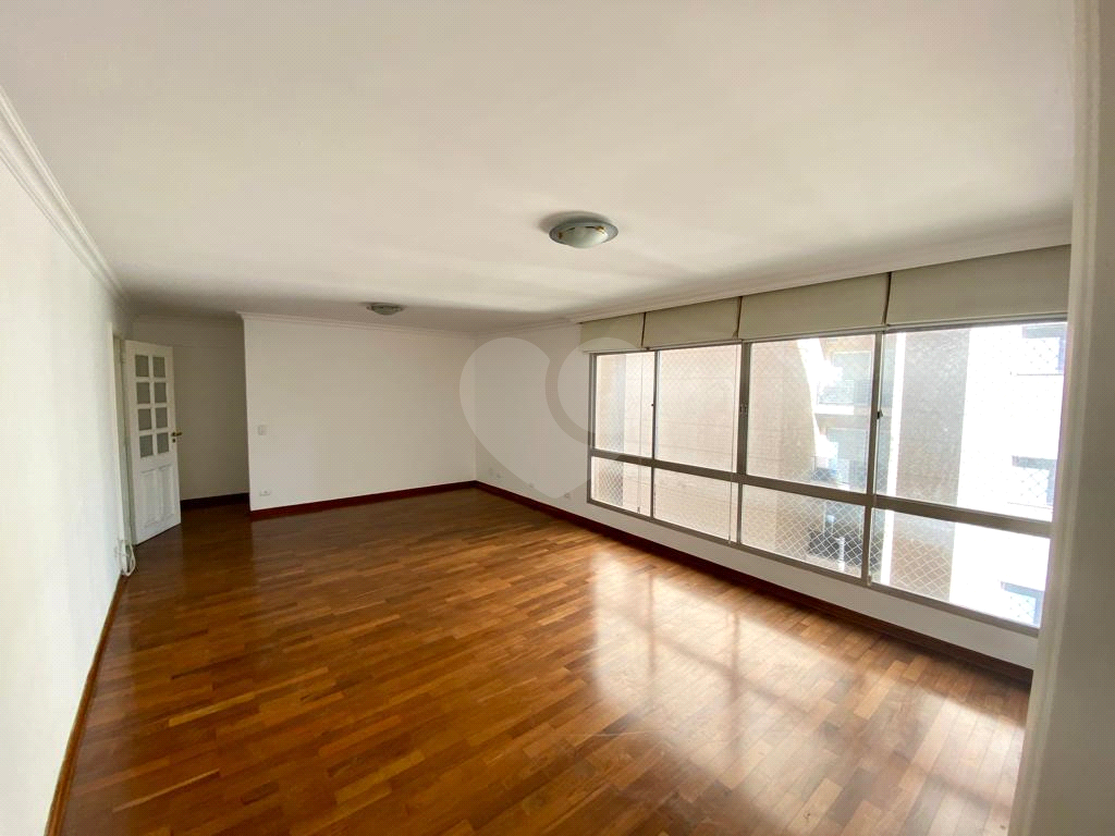 APARTAMENTO em JARDIM AMÉRICA