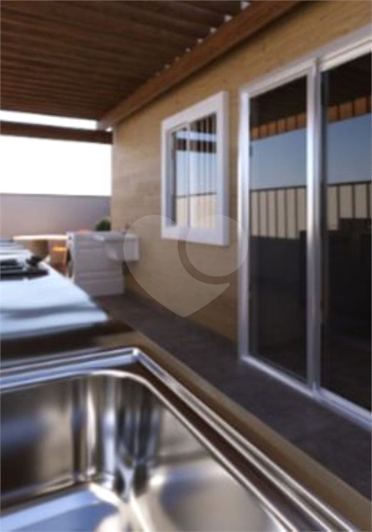 COBERTURA EM PREDIO NOVO COM AMPLO TERRAÇO 