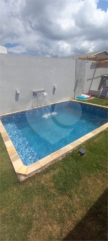 Casa com piscina em Mairiporã