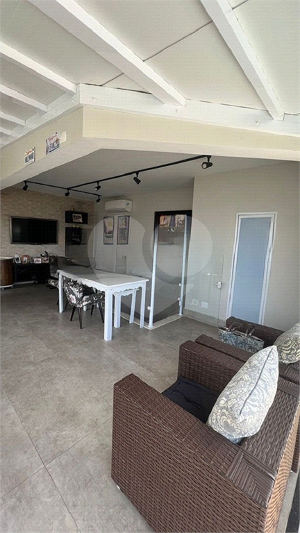 Cobertura duplex de 177m² com 3 quartos em Santa Terezinha