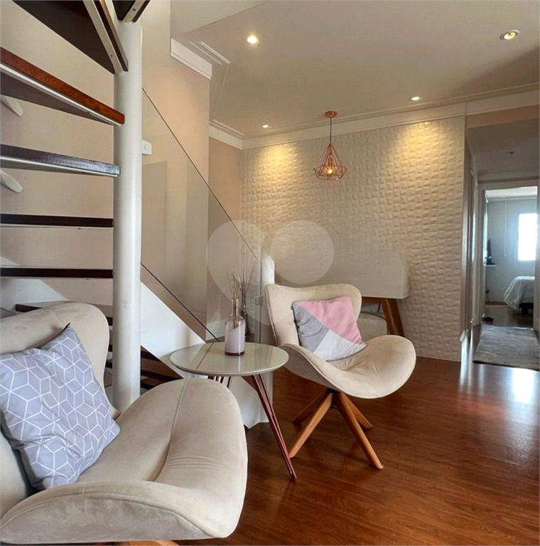 Cobertura duplex de 177m² com 3 quartos em Santa Terezinha