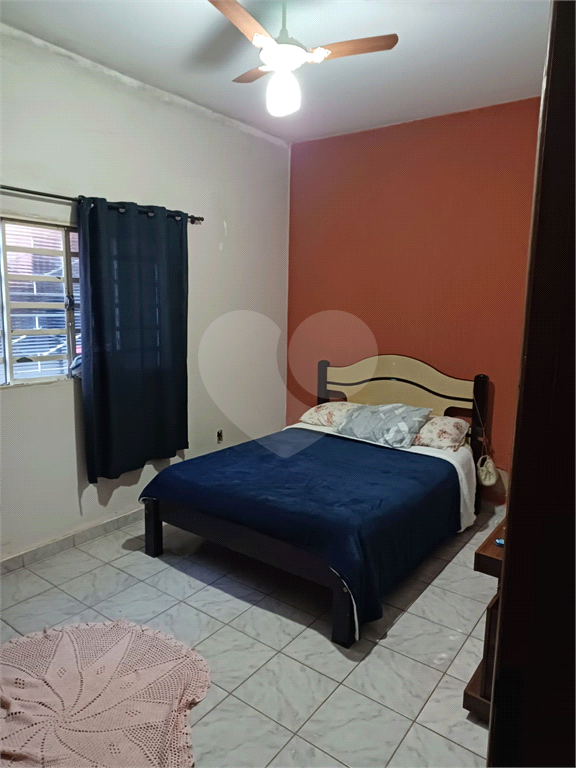 Casa à venda com 4 quartos, 225m² - Foto 19