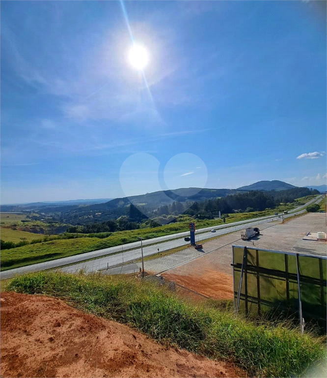 Terreno a venda na Rodovia Fernão Dias km 17 na cidade de  Bragança Paulista- SP