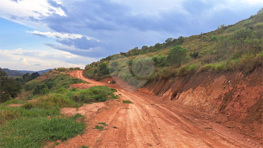 Terreno a venda na Rodovia Fernão Dias km 17 na cidade de  Bragança Paulista- SP