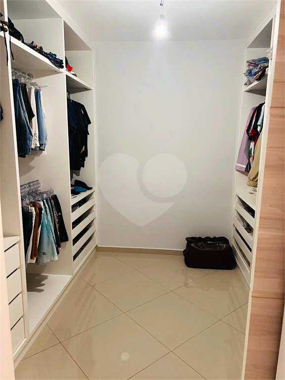 Casa à venda com 3 quartos, 350m² - Foto 9